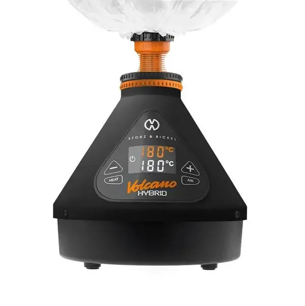 Ein mattschwarzer Volcano Hybrid Vaporizer mit aufgesetztem Easy Valve Ballon, freigestellt auf weißem Hintergrund.