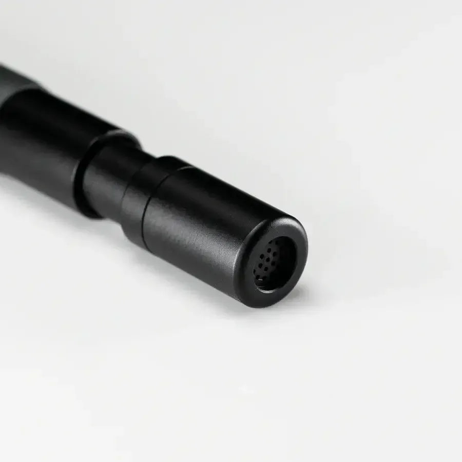 The Dart Pro Black. Man sieht das Zugende des Onehitters in Nahaufnahme.