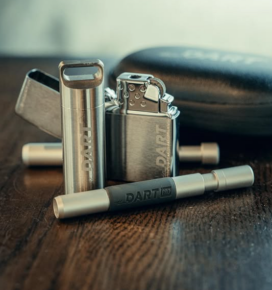 Metall-Kunde: Flugzeugaluminium vs. Edelstahl – Was steckt in modernen Microdosing-Tools?