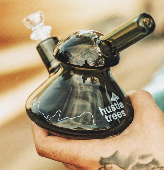 Der ästhetische Reiz: Die stilvolle Seite von Cannabis-Accessoires.