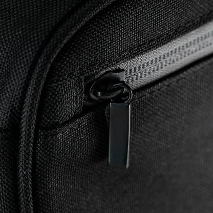 THE DART / TRAVEL BAG / Schwarz