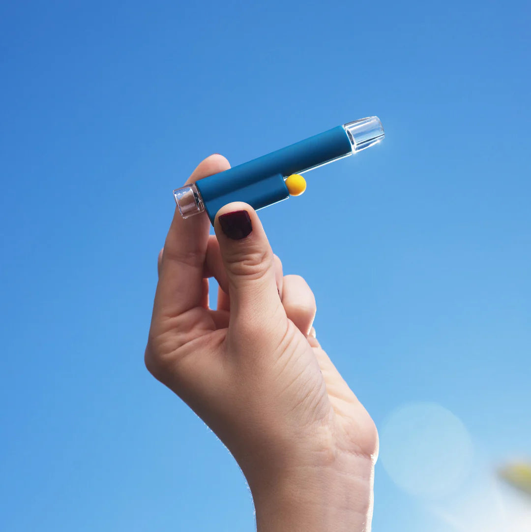 WEDAY / ONEHITTER / THE CORE / Blau